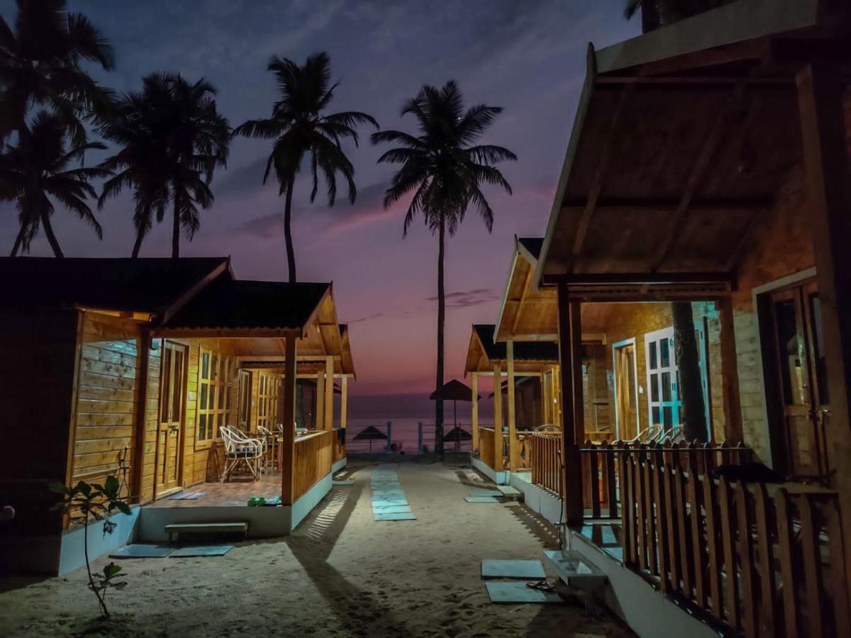 Next Ta Sea Hotel Bãi biển Bãi biển Palolem Ngoại thất bức ảnh